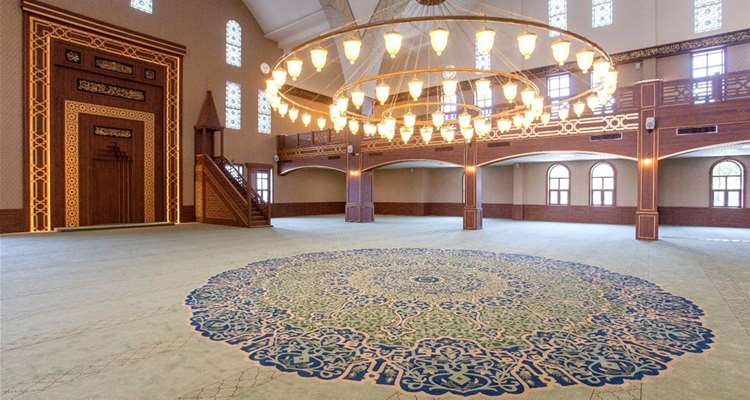 İncek Al Attiyah Camisi